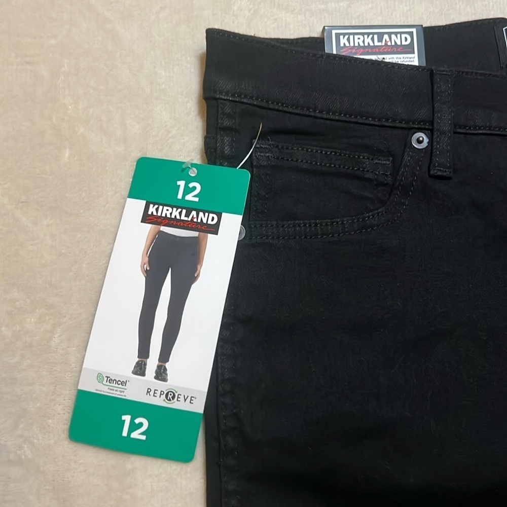 NWT Kirkland High-Rise Skinny Black Jeans Stretch Tencel sz 12 - Picture 4 of 9